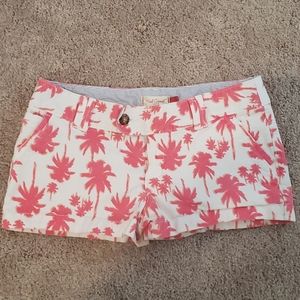Like new! Red Camel shorts